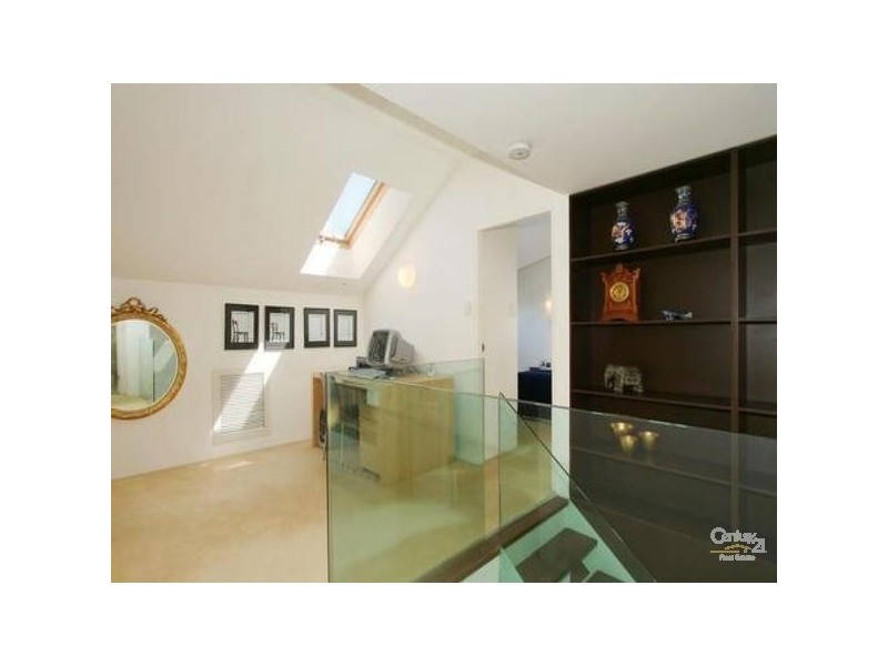 906/133 Goulburn Street, Surry Hills NSW 2010