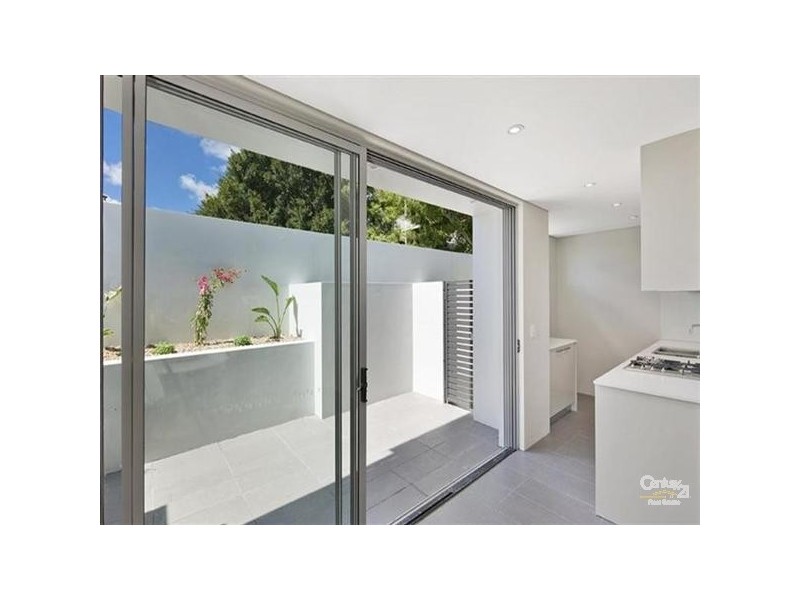 2/72 Wellington Street, Waterloo NSW 2017