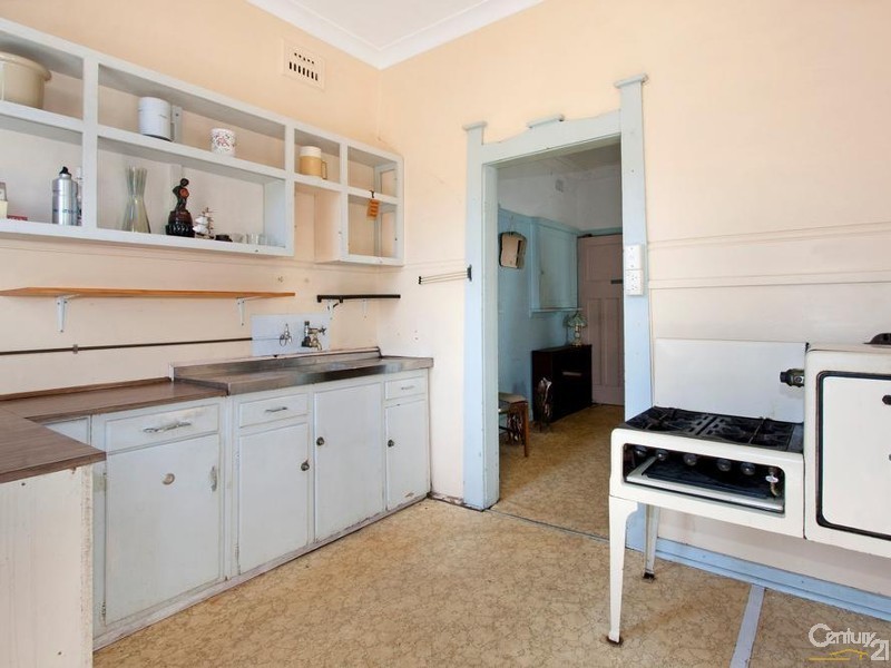 111 MITCHELL ROAD, Alexandria NSW 2015