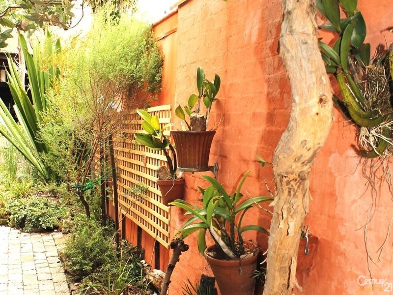 132 Commonwealth Street, Surry Hills NSW 2010