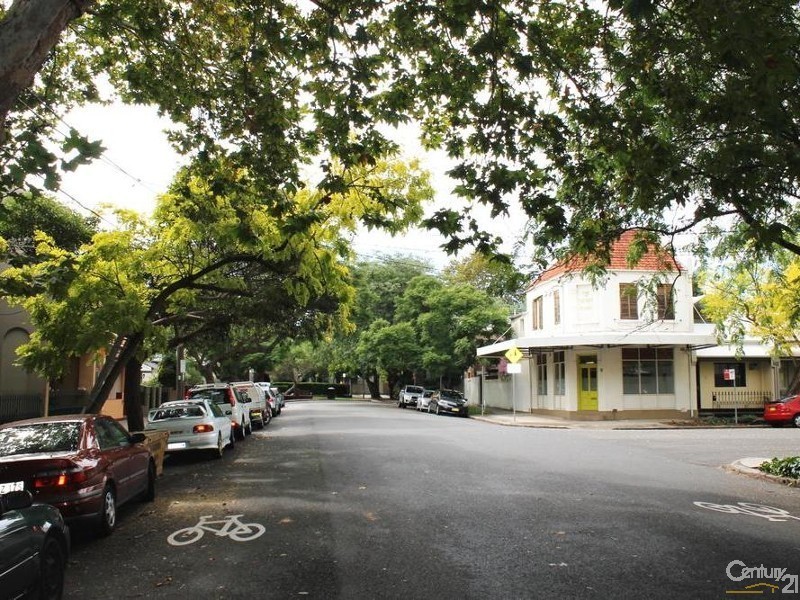 12 Telopea Street, Redfern NSW 2016