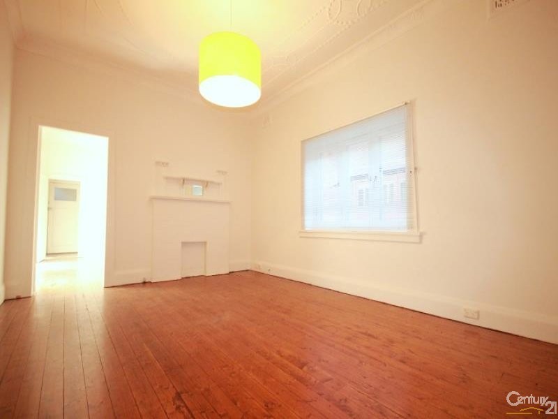 10 Harrington Street, Enmore NSW 2042