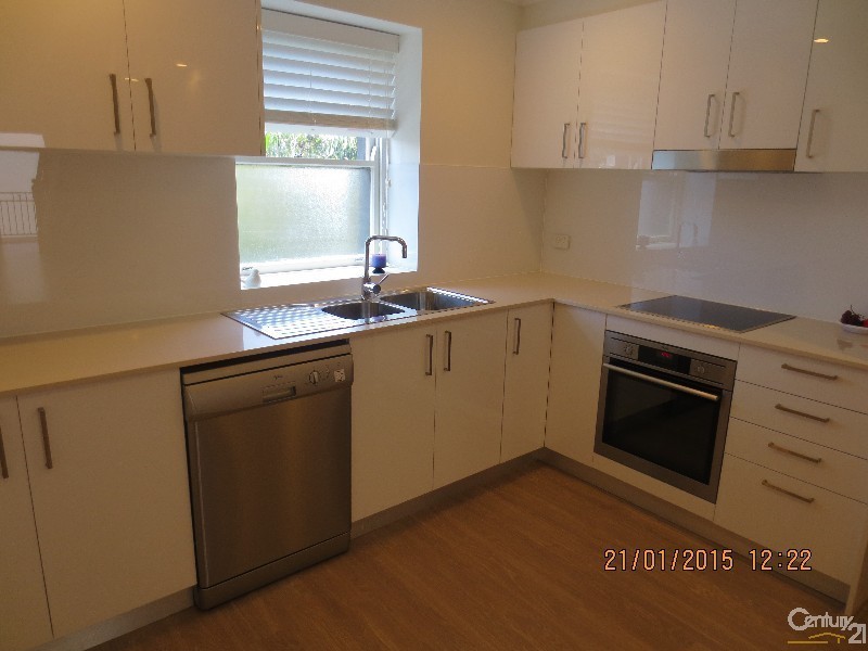 8/646 King Street, Newtown NSW 2042