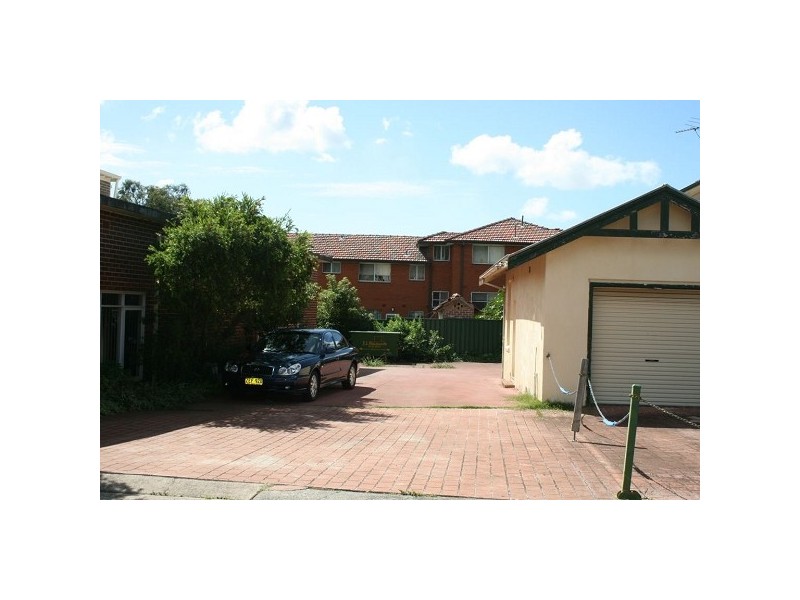 44 South Parade, Campsie NSW 2194