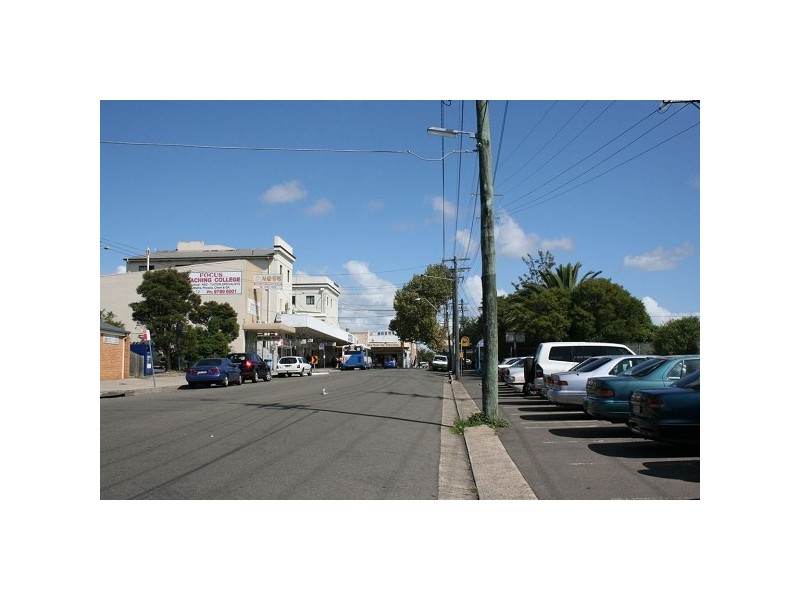 44 South Parade, Campsie NSW 2194