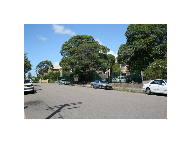 44 South Parade, Campsie NSW 2194