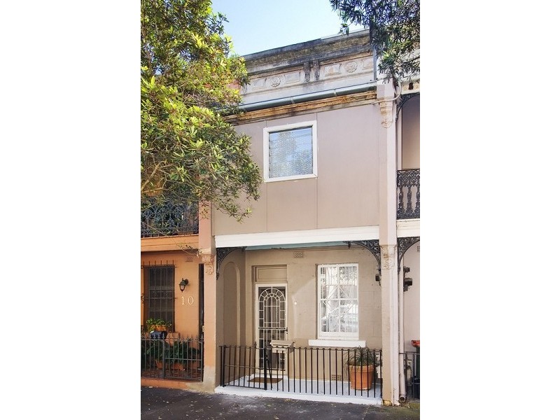 8 Calder Road, Darlington NSW 2008