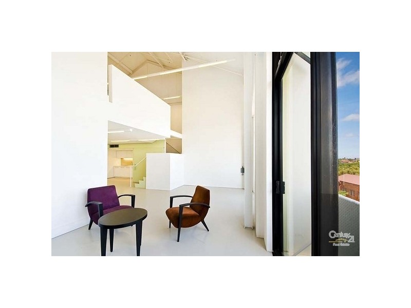 77 Dunning Avenue, Rosebery NSW 2018