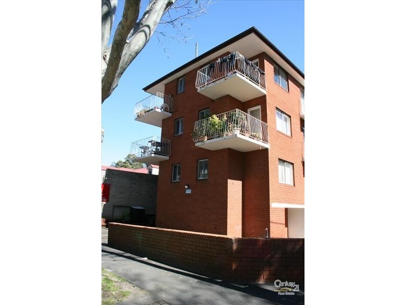 10/761 Bourke Street, Redfern NSW 2016