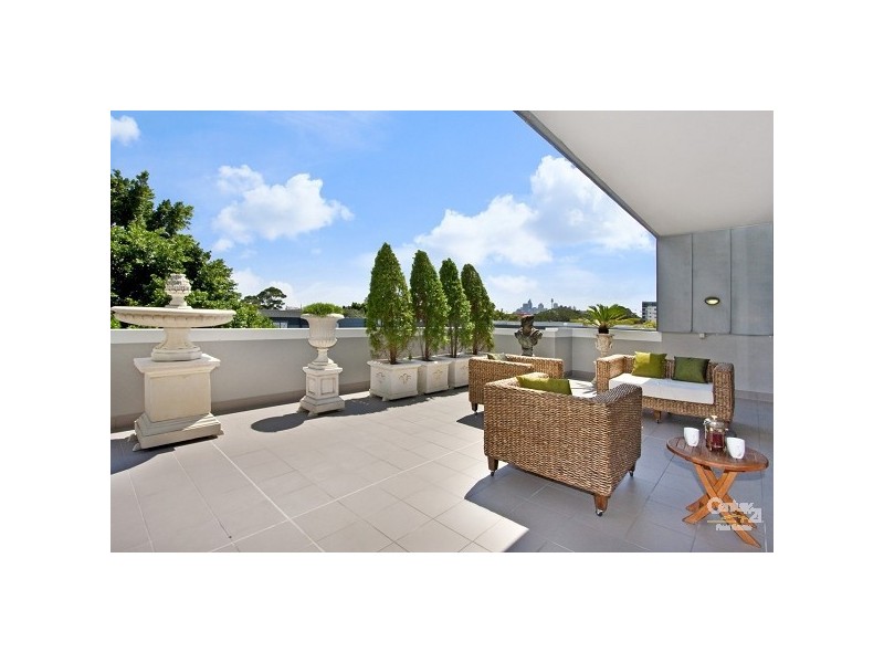 18/13 Grandstand Parade, Zetland NSW 2017