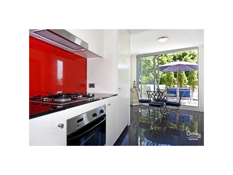 18/13 Grandstand Parade, Zetland NSW 2017