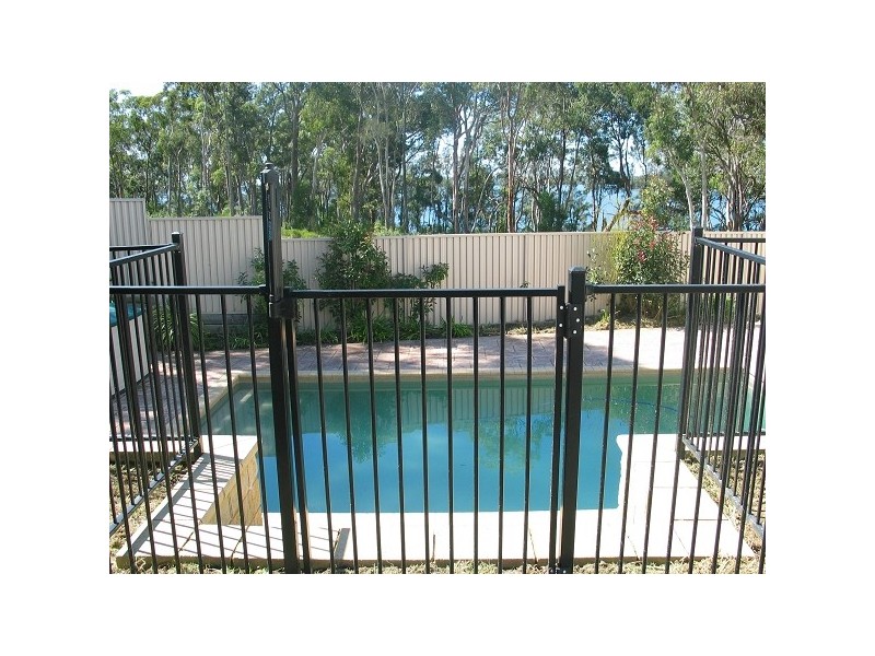 11 Mulwala Drive, Wyee Point NSW 2259