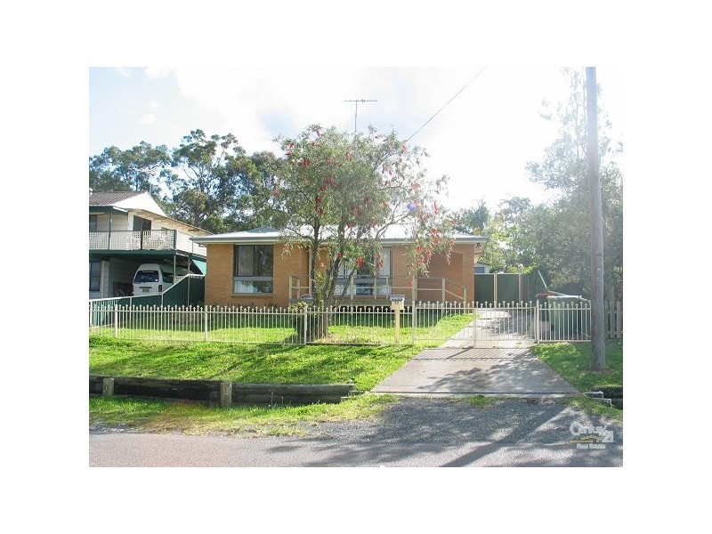 22 Alan Avenue, Charmhaven NSW 2263