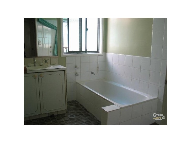 22 Alan Avenue, Charmhaven NSW 2263