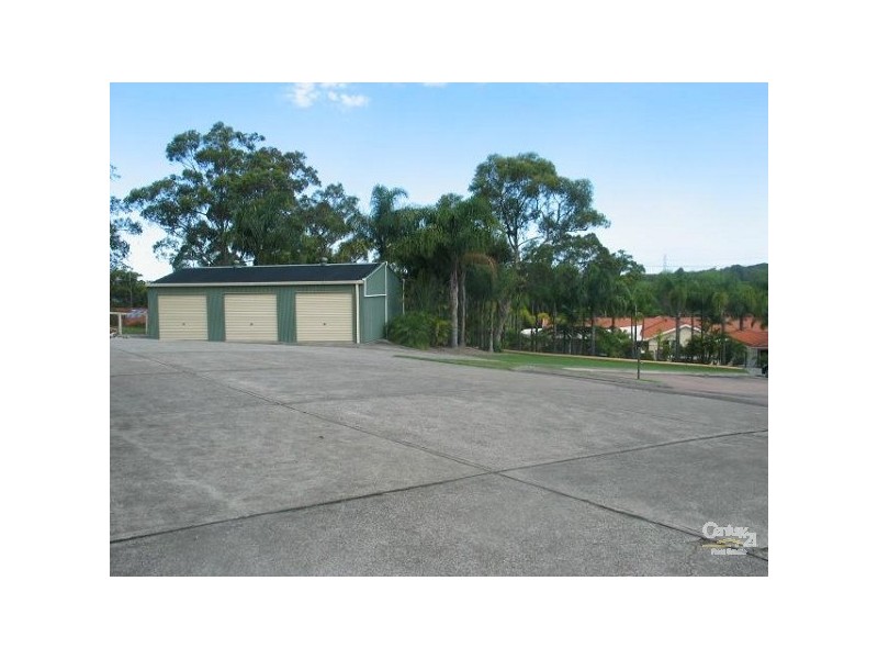 22 Larapinta Drive, Wyee Point NSW 2259