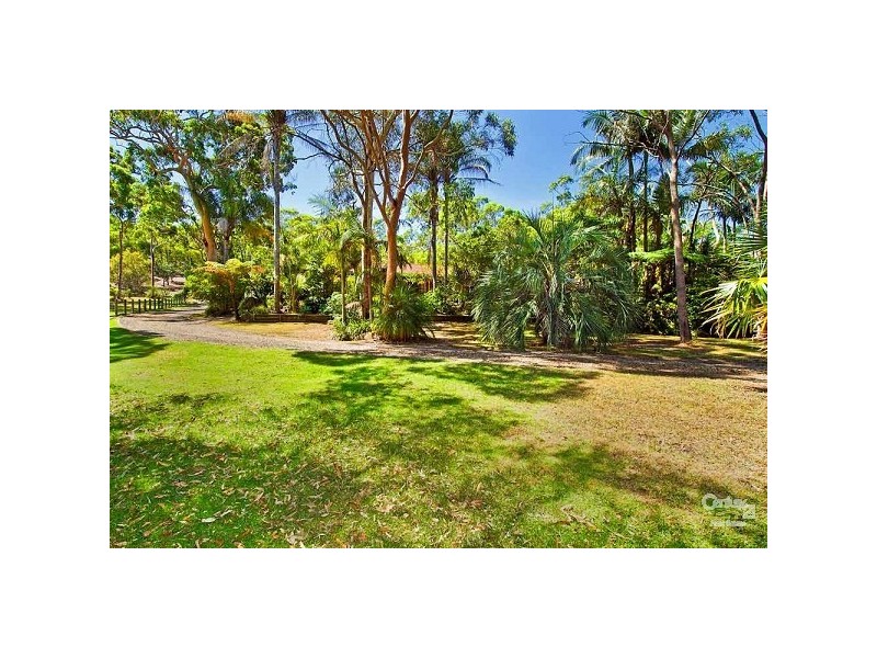 24 Larapinta Drive, Wyee Point NSW 2259