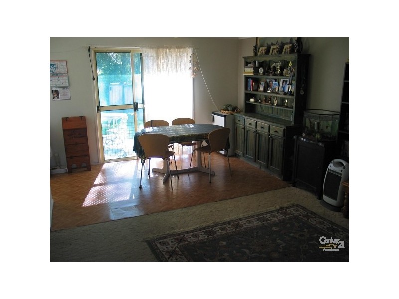 7 Lake Street, Wyee Point NSW 2259