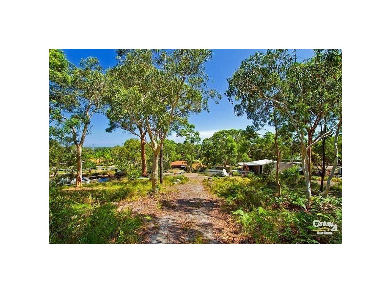 24 Larapinta Drive, Wyee Point NSW 2259