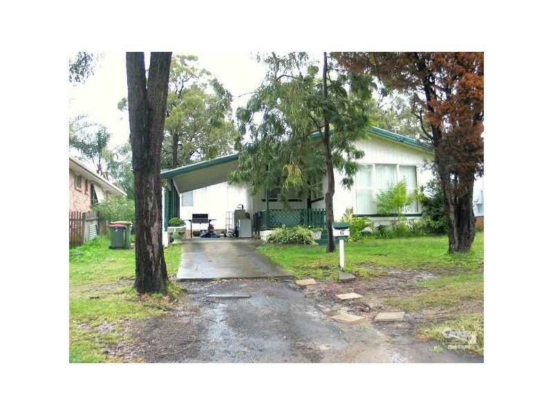 6 Inderan Avenue, Lake Haven NSW 2263