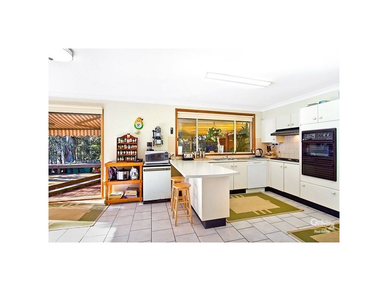19 Wharf Street, Wyee Point NSW 2259