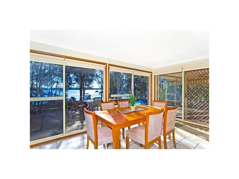 19 Wharf Street, Wyee Point NSW 2259