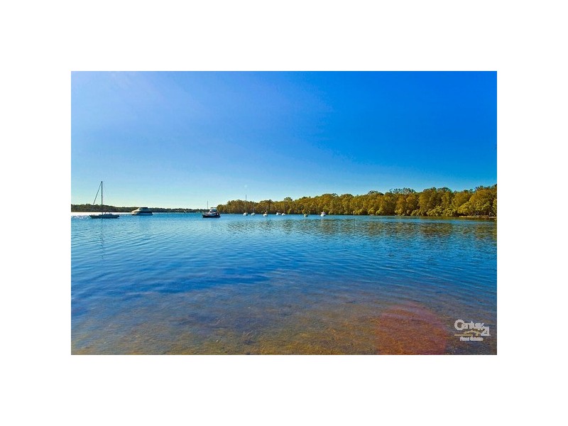 19 Wharf Street, Wyee Point NSW 2259