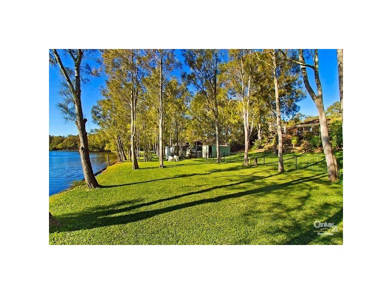 19 Wharf Street, Wyee Point NSW 2259