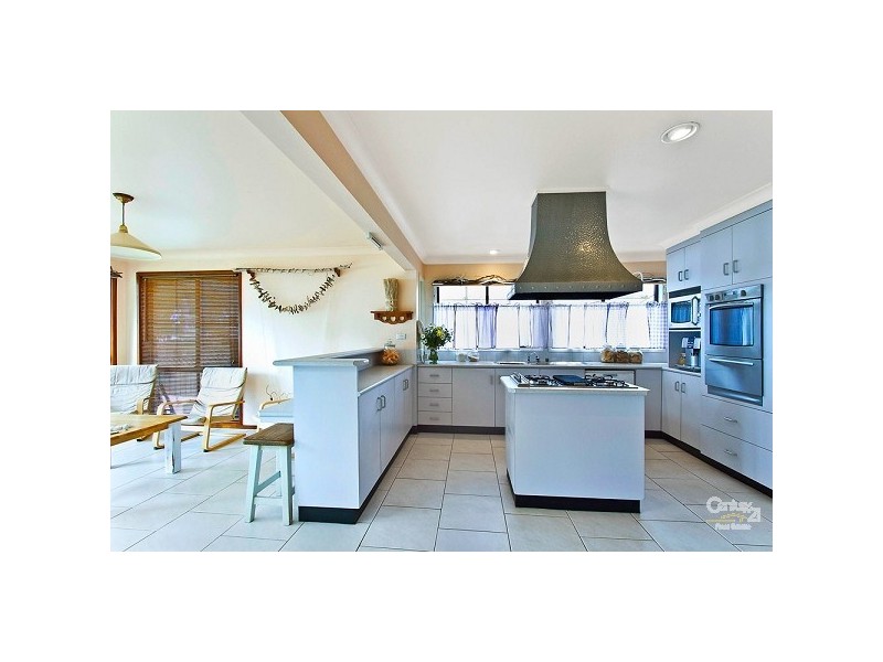 23 Lakeshore Avenue, Chain Valley Bay NSW 2259