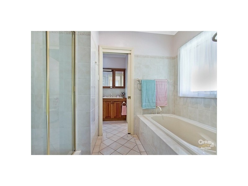 5 Simmons Close, Wyee Point NSW 2259