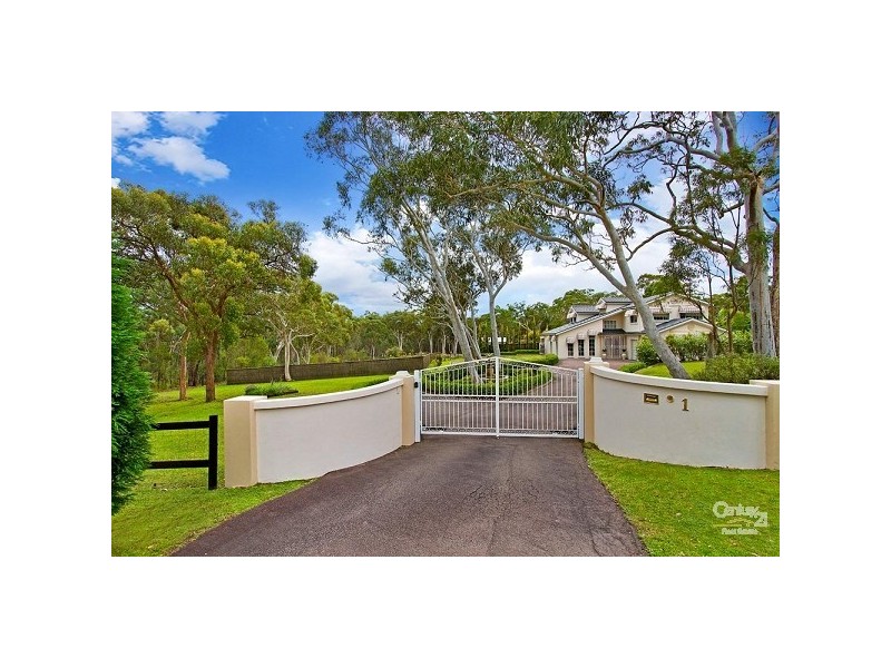 1 Saddlers Way, Wyee Point NSW 2259