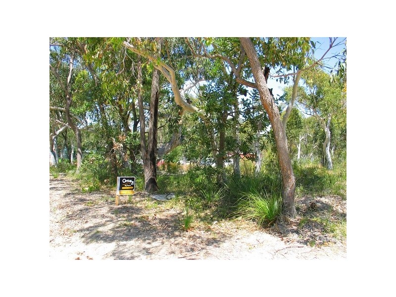 13 Pirama Road, Wyee NSW 2259