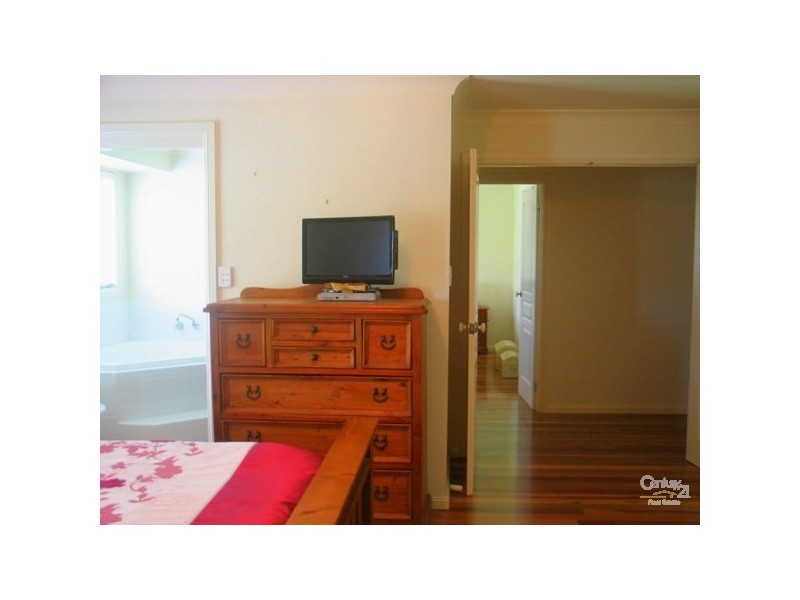 49 Mulwala Drive, Wyee Point NSW 2259