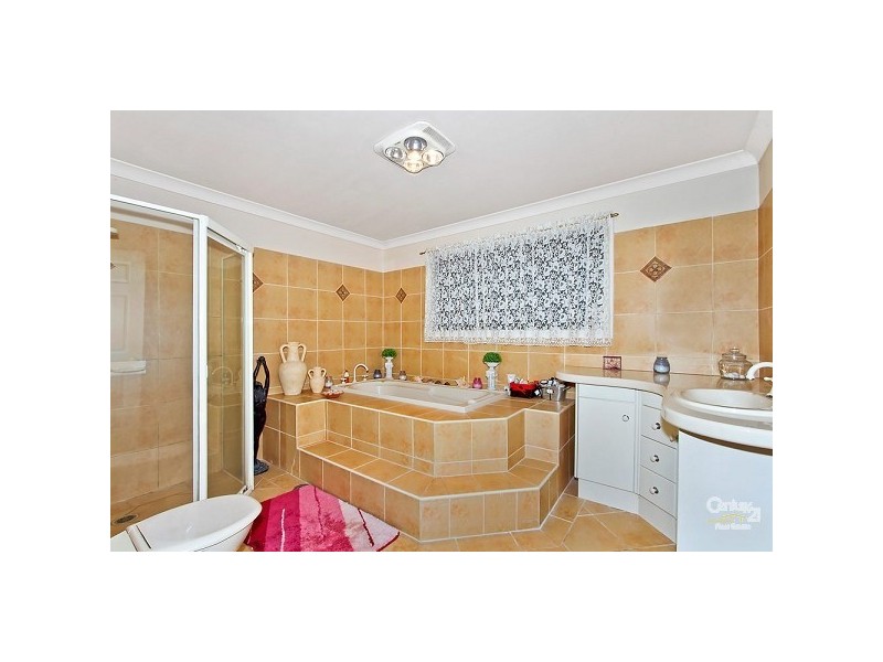 24 Larapinta Drive, Wyee Point NSW 2259