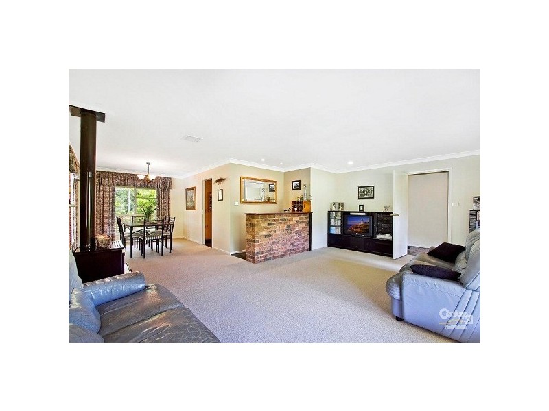 19 Larapinta Drive, Wyee Point NSW 2259