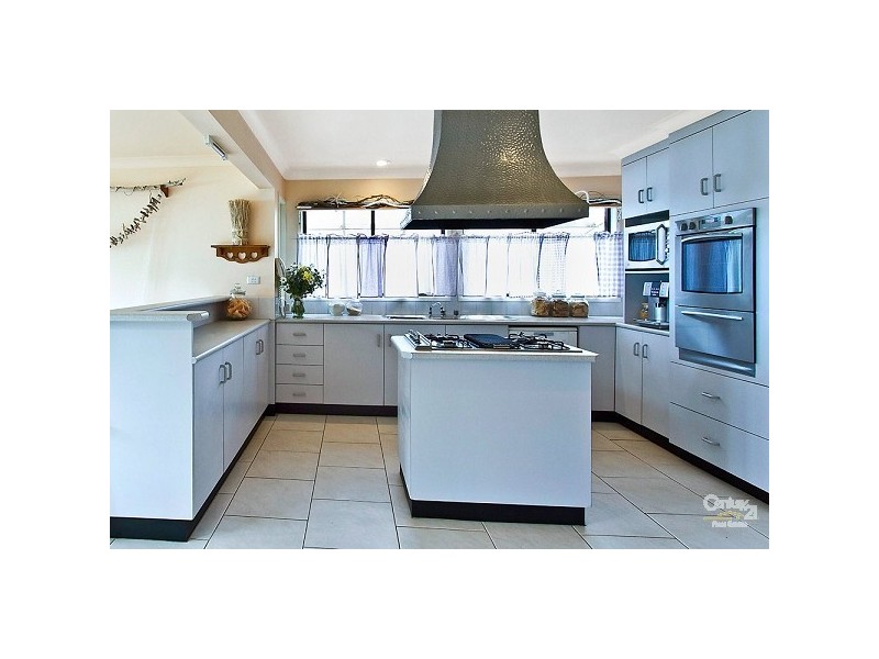 23 Lakeshore Avenue, Chain Valley Bay NSW 2259