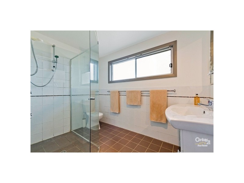 21 Harwood Close, Mannering Park NSW 2259