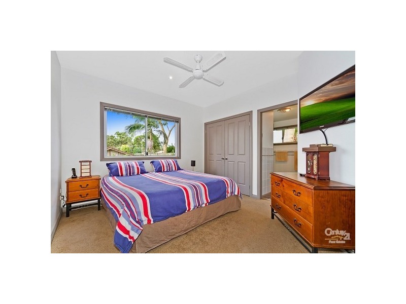 21 Harwood Close, Mannering Park NSW 2259