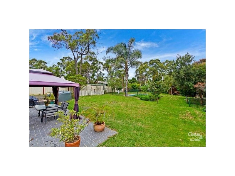 42 Darlingup Road, Wyee NSW 2259