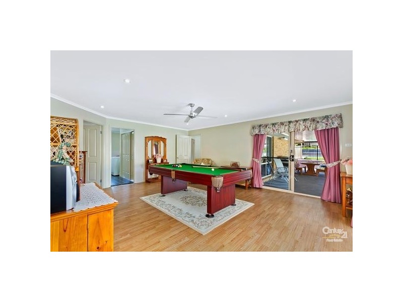 11 Murrawal Road, Wyee NSW 2259