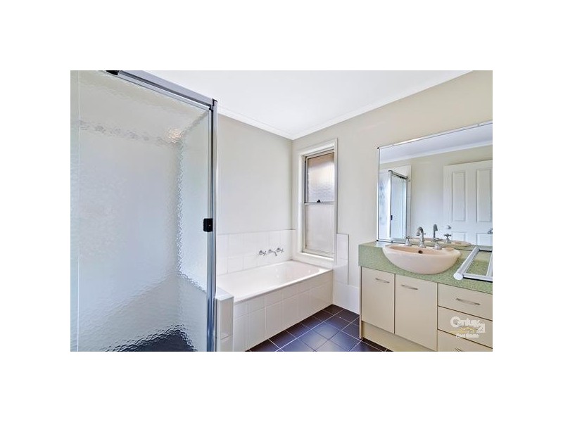 11 Murrawal Road, Wyee NSW 2259