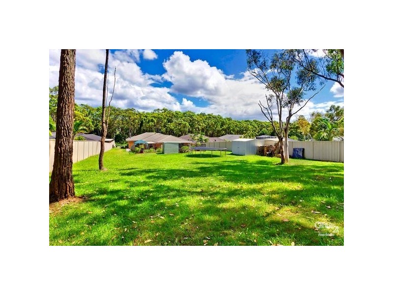 11 Murrawal Road, Wyee NSW 2259