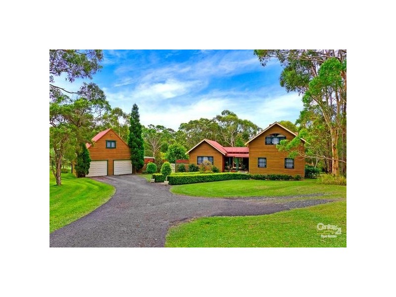 8 Simmons Close, Wyee Point NSW 2259