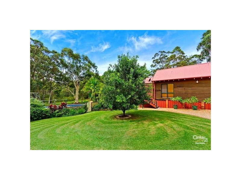 8 Simmons Close, Wyee Point NSW 2259