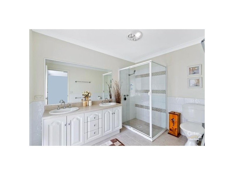 7 Murrawal Road, Wyee NSW 2259