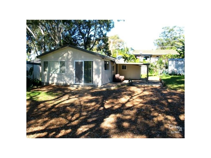 22 Bay Street, Wyee Point NSW 2259