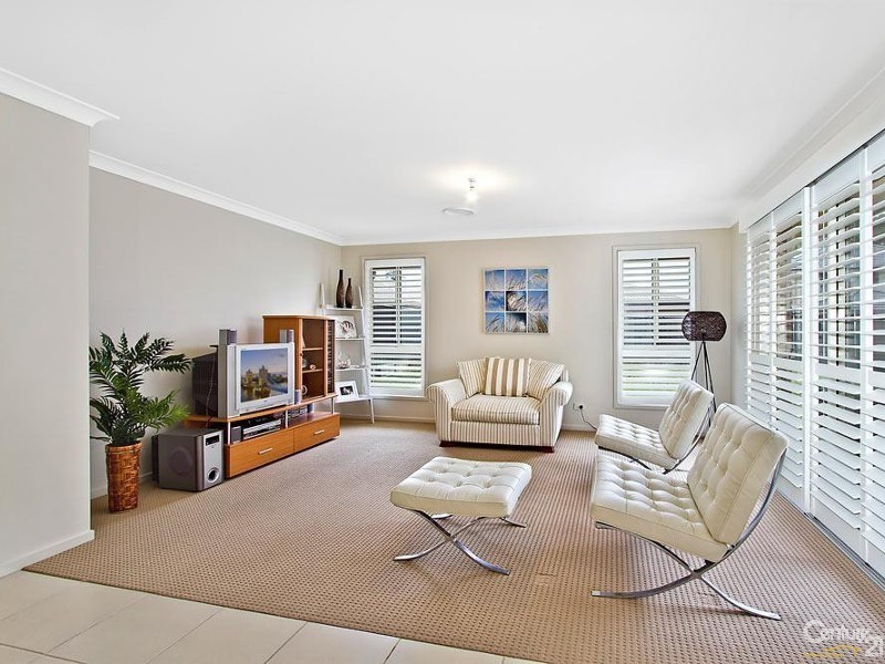 10 Drovers Way, Wadalba NSW 2259