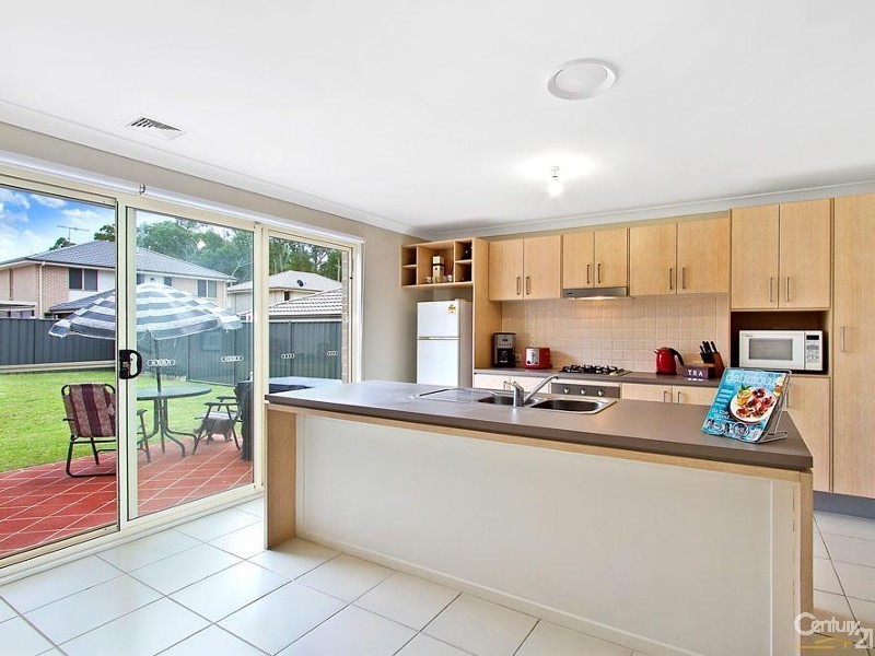 10 Drovers Way, Wadalba NSW 2259