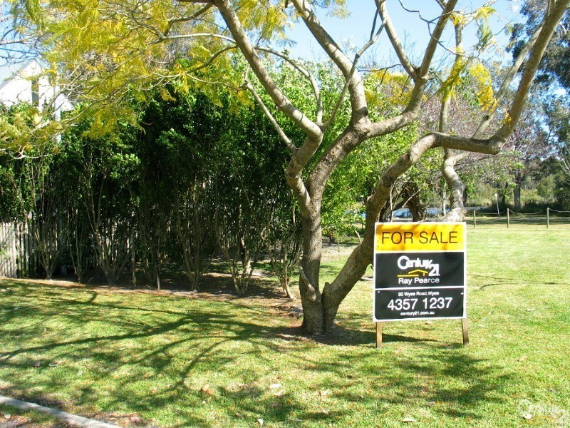 13 Costa Avenue, San Remo NSW 2262