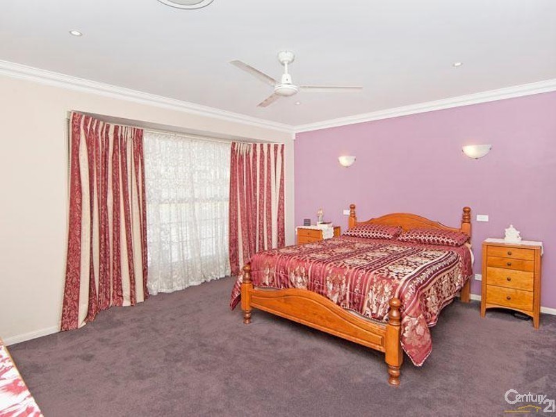 1 Kiewa Close, Wyee Point NSW 2259