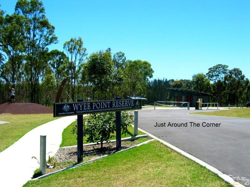 10 Halwin Close, Wyee Point NSW 2259